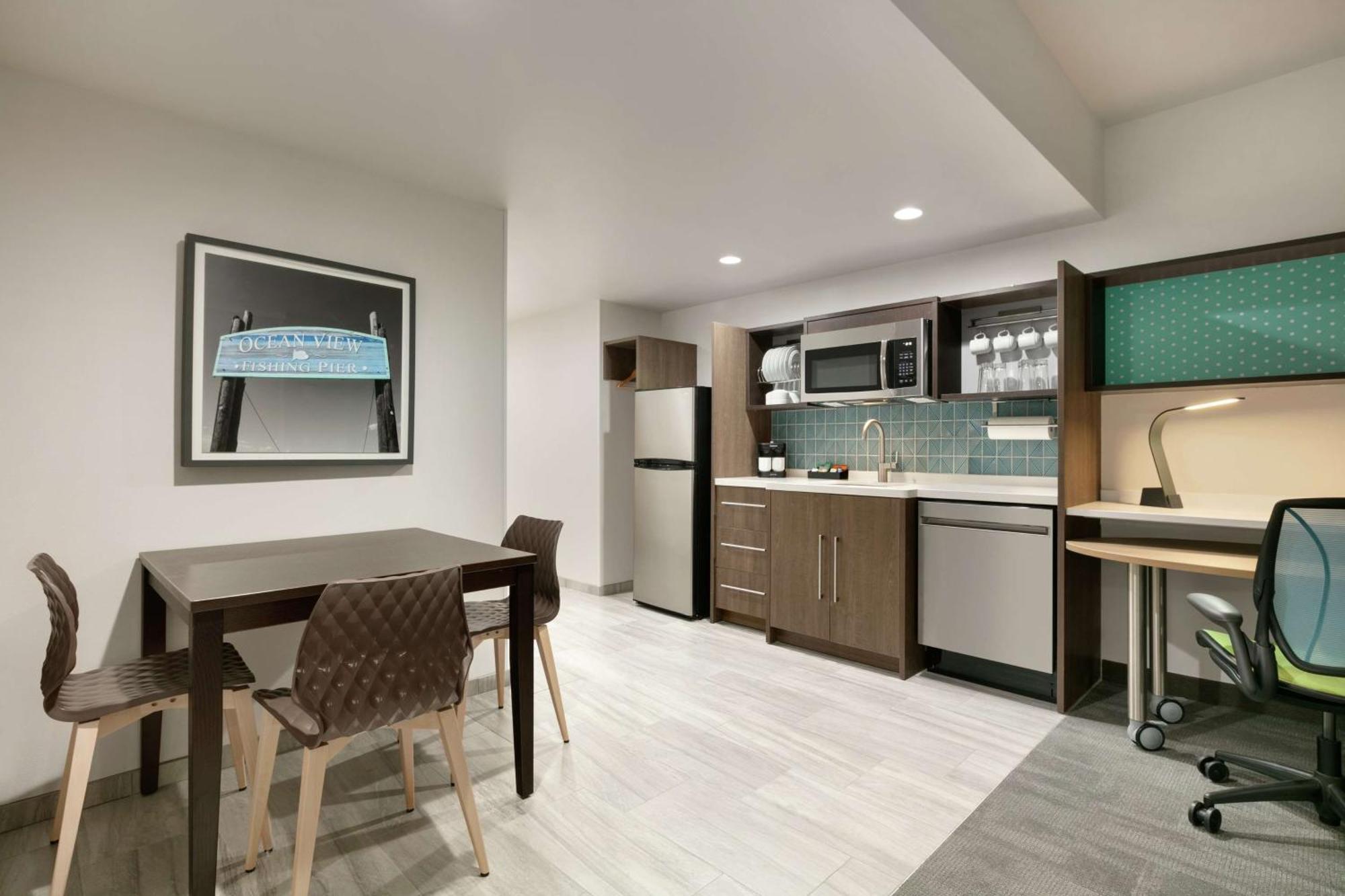 Home2 Suites By Hilton Norfolk Airport エクステリア 写真